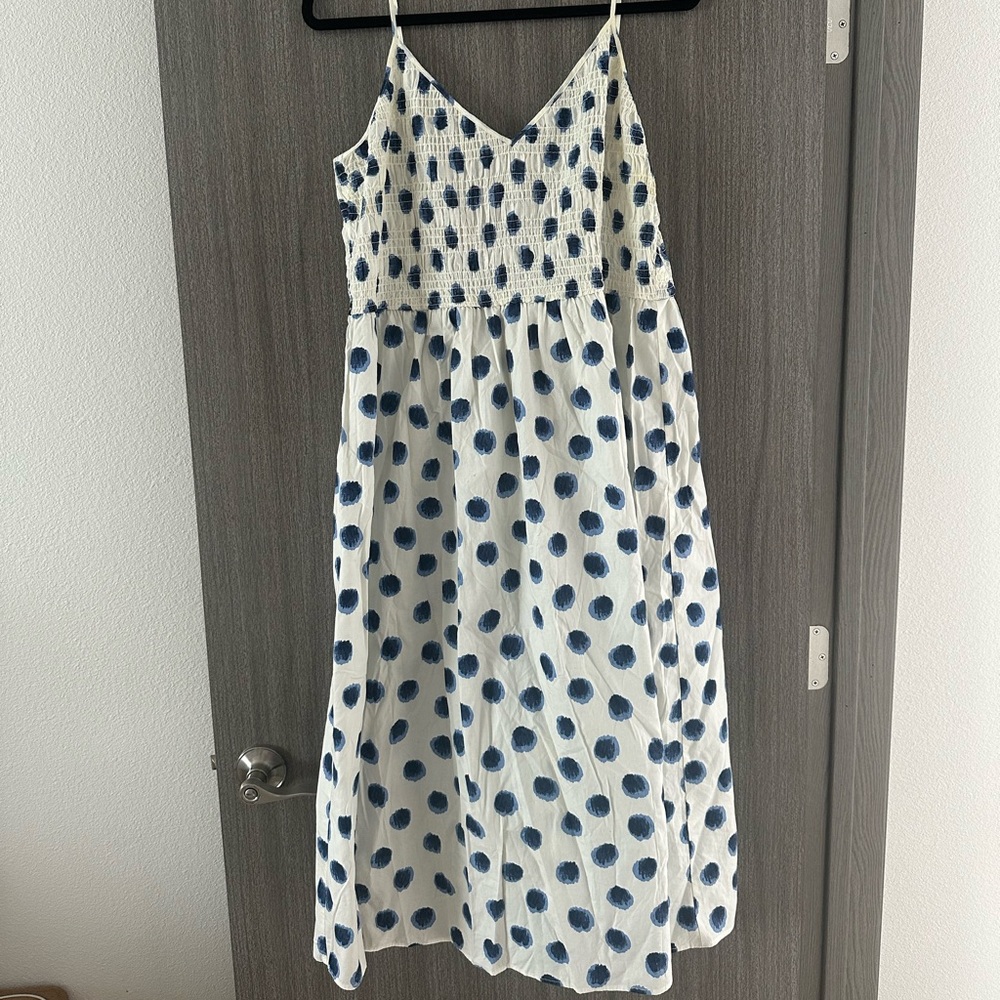 H&M Blue Spots Smocked Midi Dress